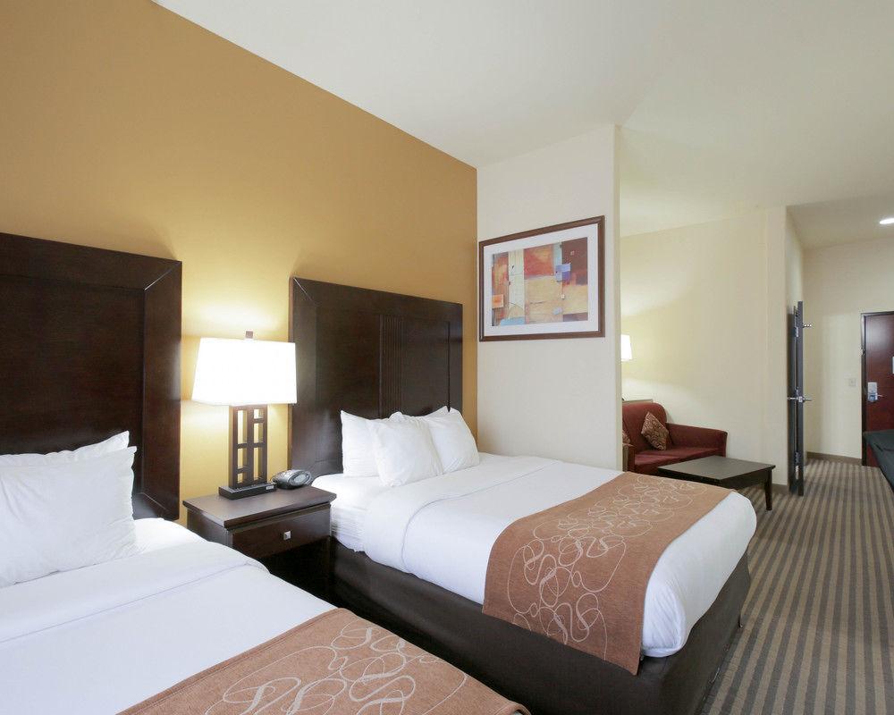 คอมฟอร์ต สวีท ฟลูเกอร์วิลล์ - ออสติน นอร์ท Hotel ภายนอก รูปภาพ