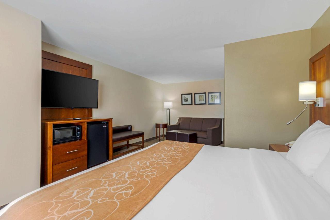 คอมฟอร์ต สวีท ฟลูเกอร์วิลล์ - ออสติน นอร์ท Hotel ภายนอก รูปภาพ