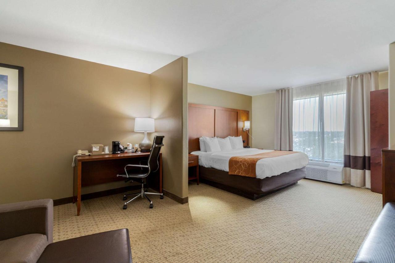 คอมฟอร์ต สวีท ฟลูเกอร์วิลล์ - ออสติน นอร์ท Hotel ภายนอก รูปภาพ